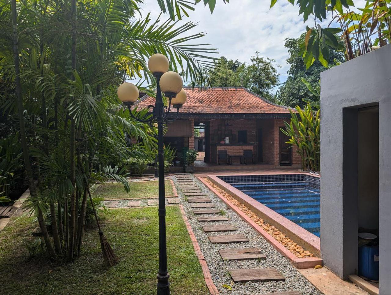 Jungle Sanctuary Hotel เสียมราฐ ภายนอก รูปภาพ