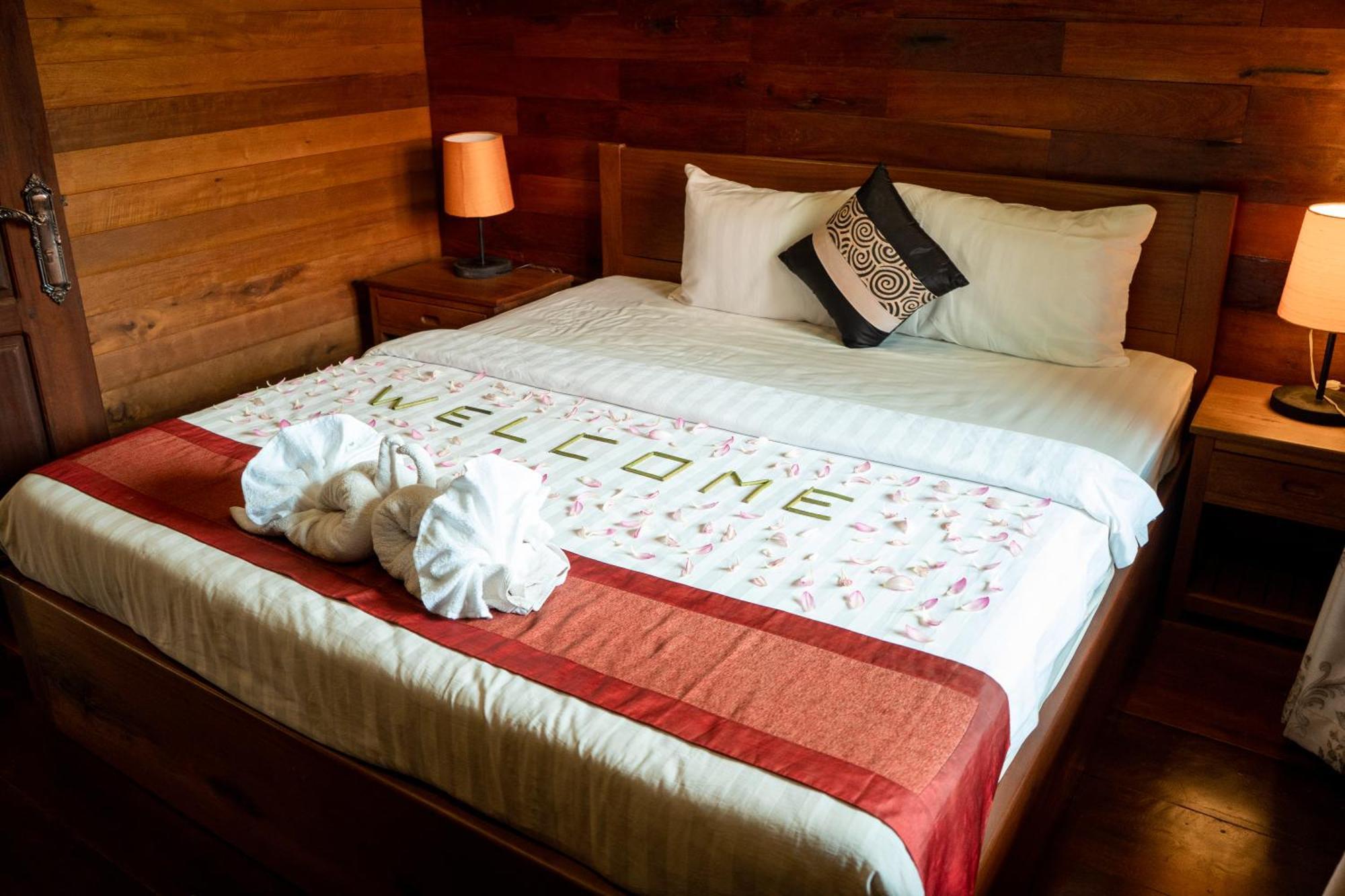 Jungle Sanctuary Hotel เสียมราฐ ภายนอก รูปภาพ